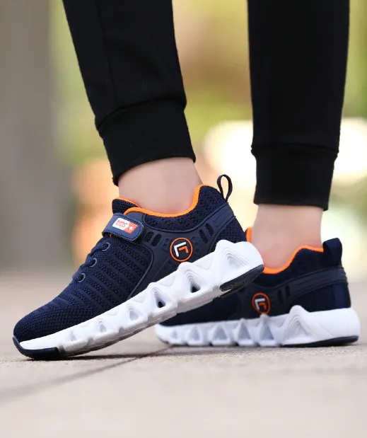 2020 Elite Tennis Athletic Running Shoes for Boys and Girls
