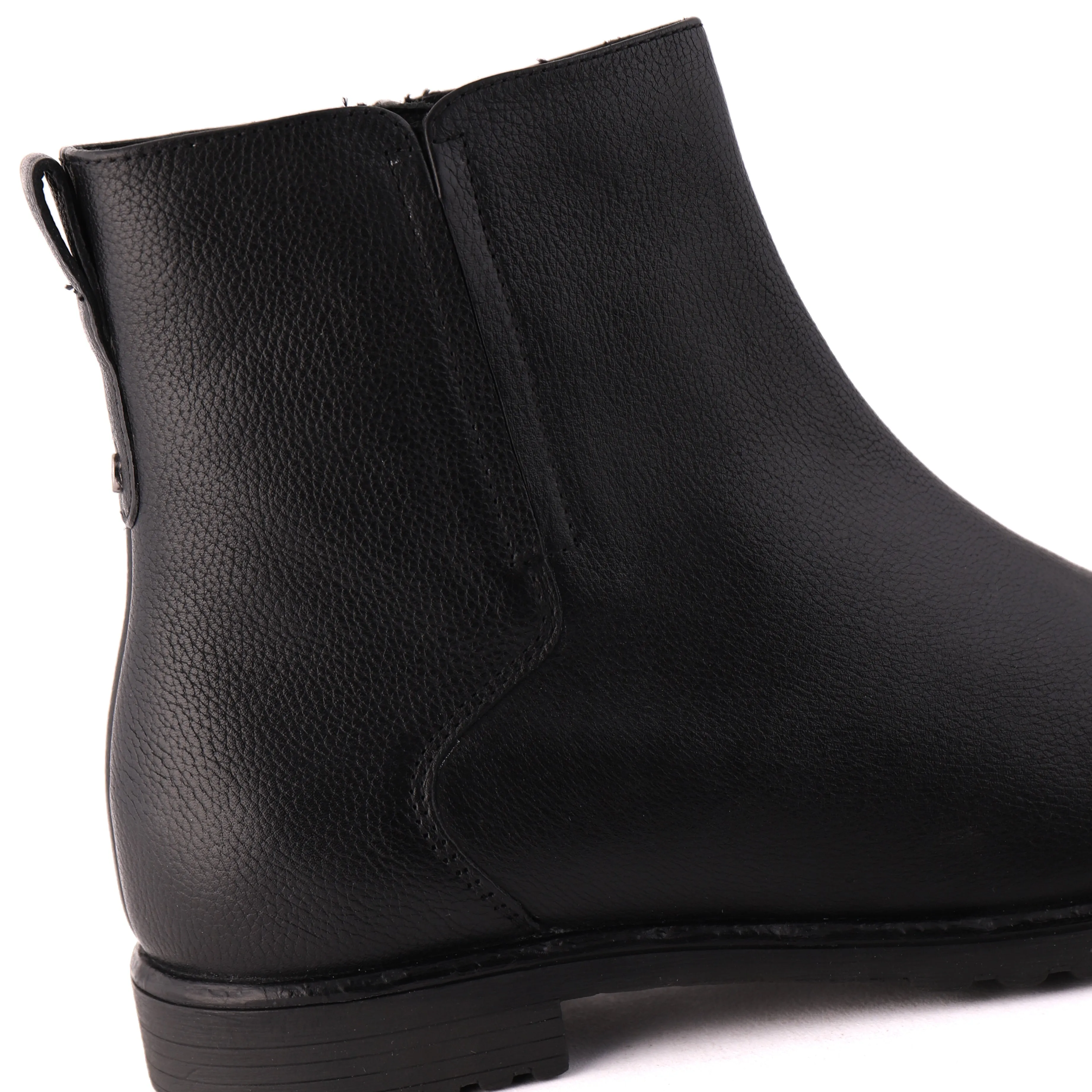 39502 Black