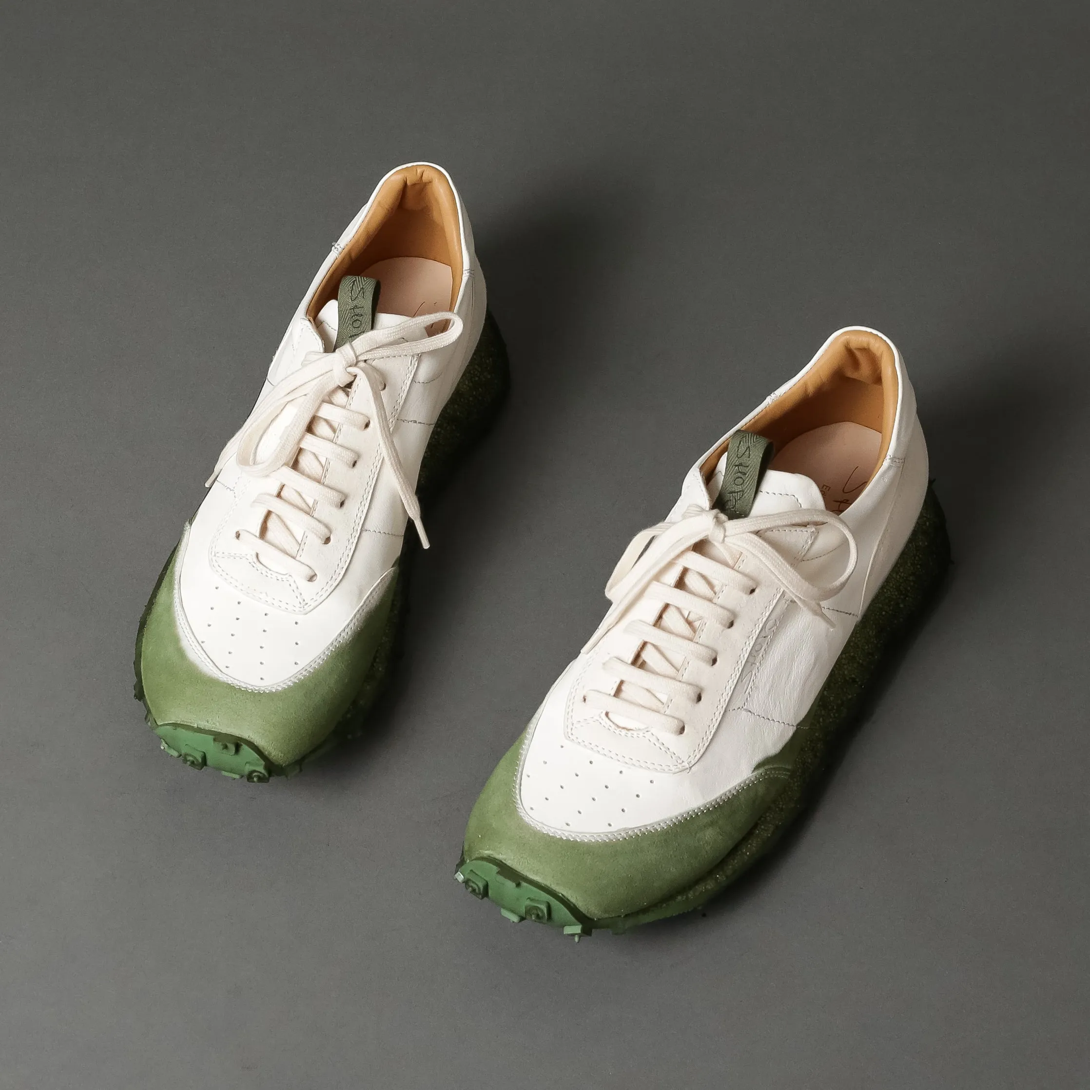 6410 White-Green