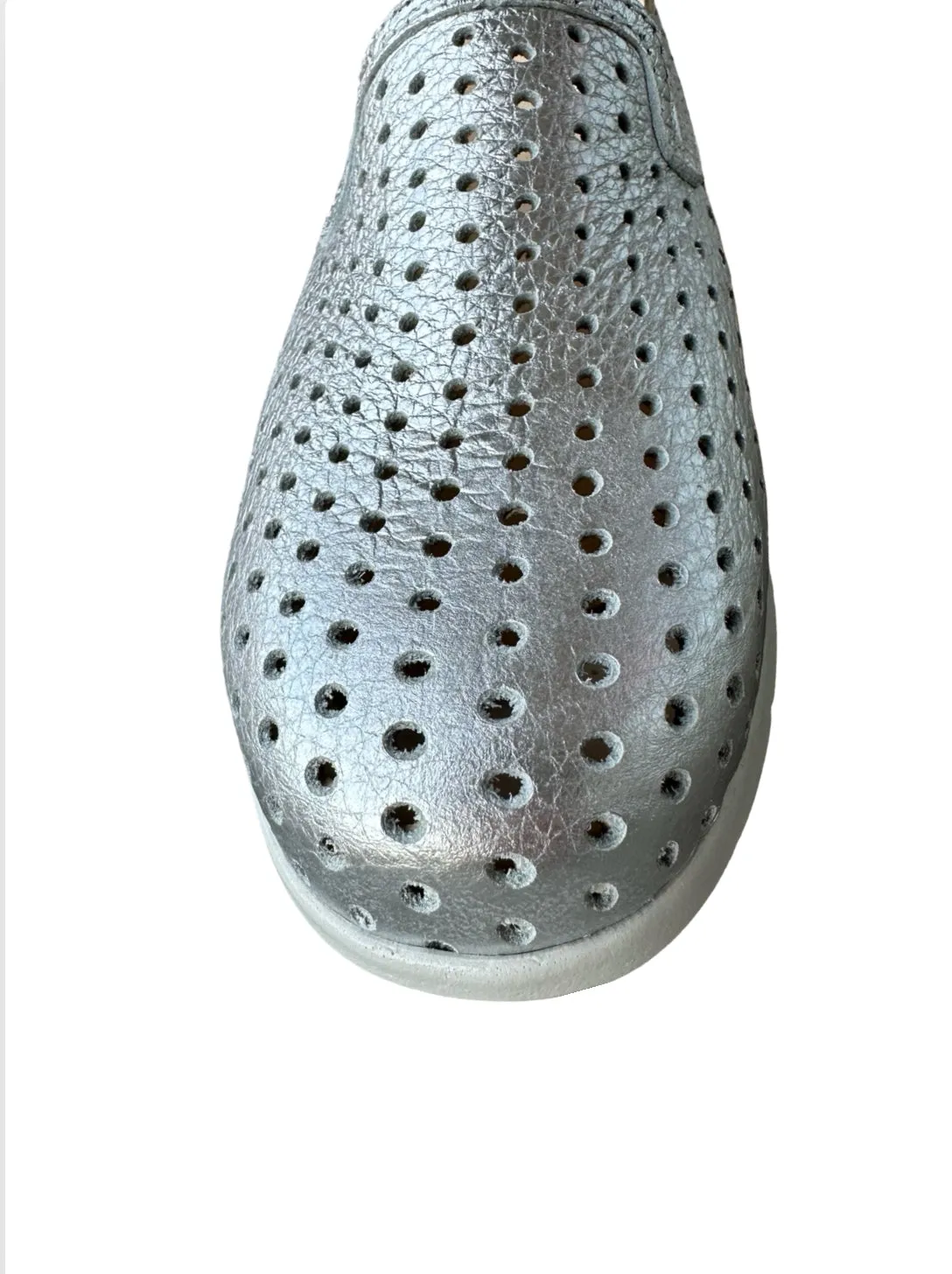 9069 Silver Perforated Leather Slip On