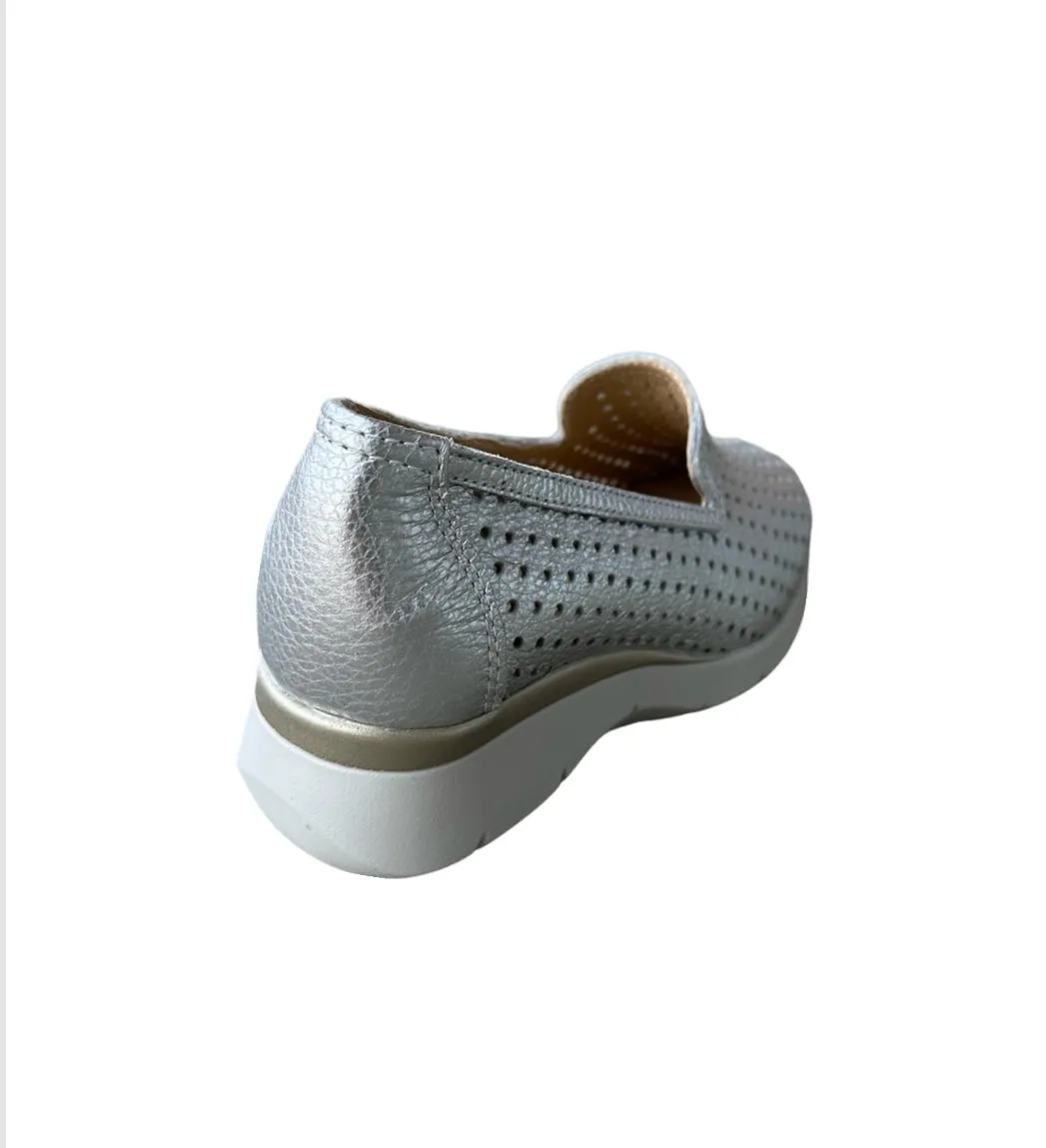 9069 Silver Perforated Leather Slip On