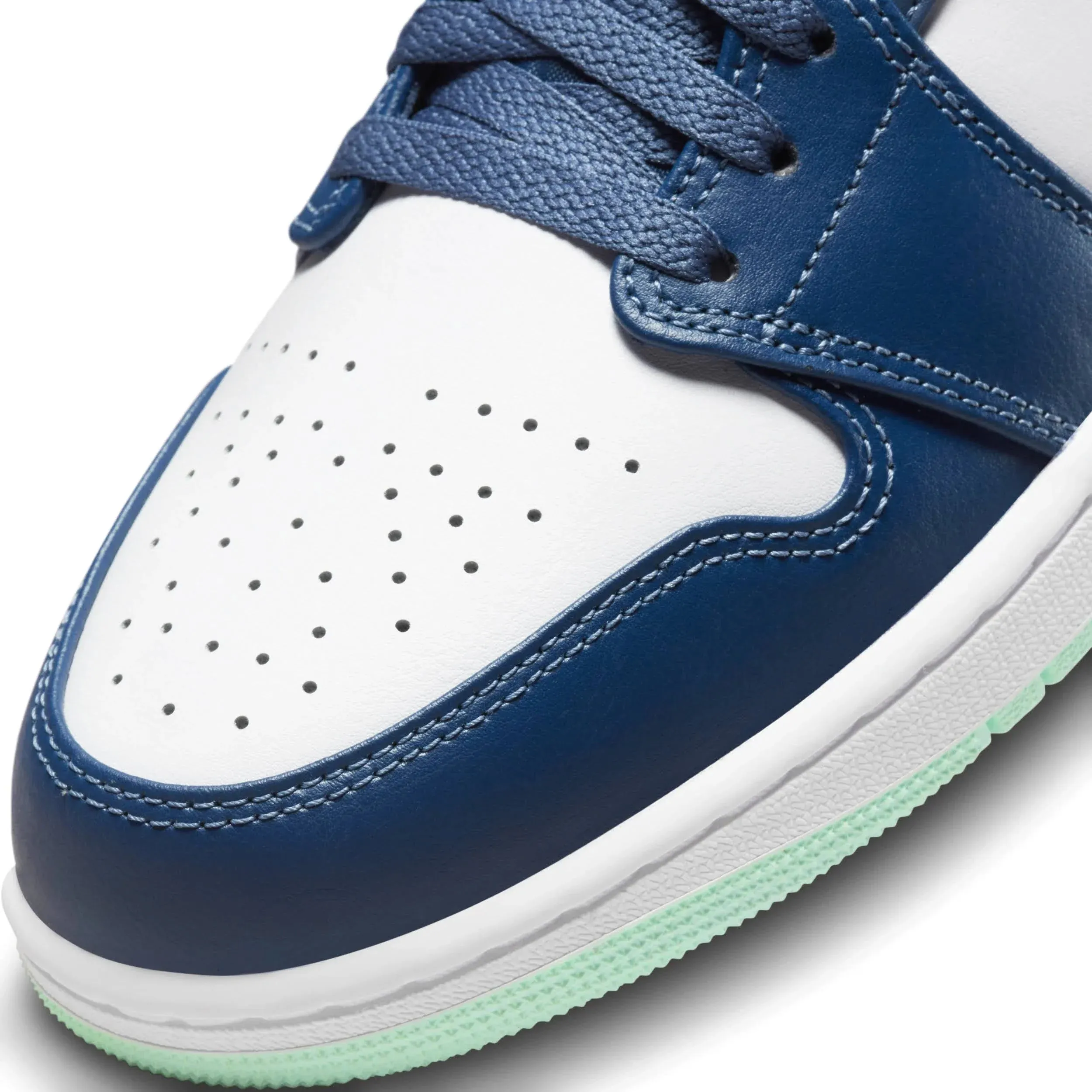 Air Jordan 1 Mid Mystic Navy Sale