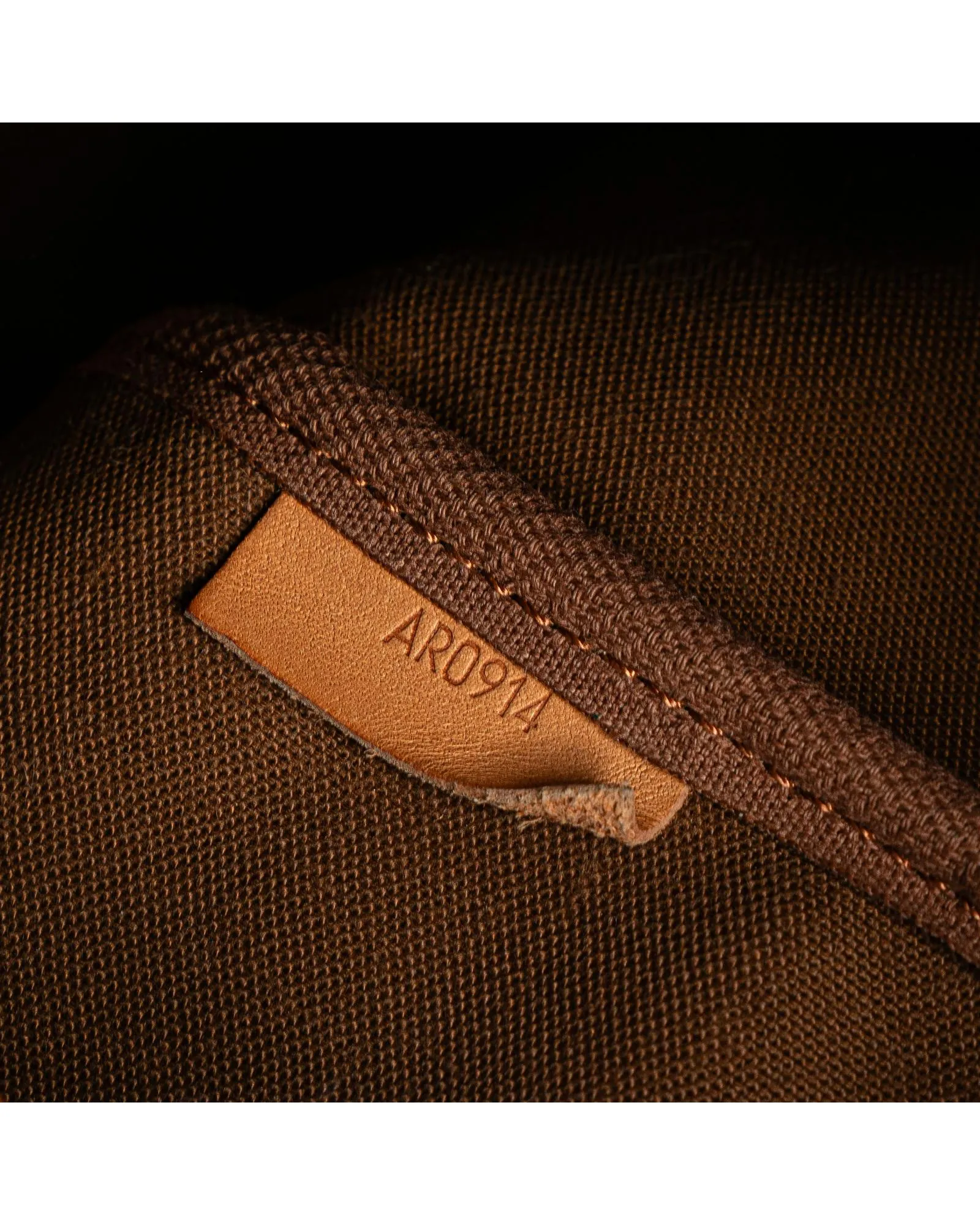 Authentic Louis Vuitton Messager PM Monogram Canvas Crossbody Bag