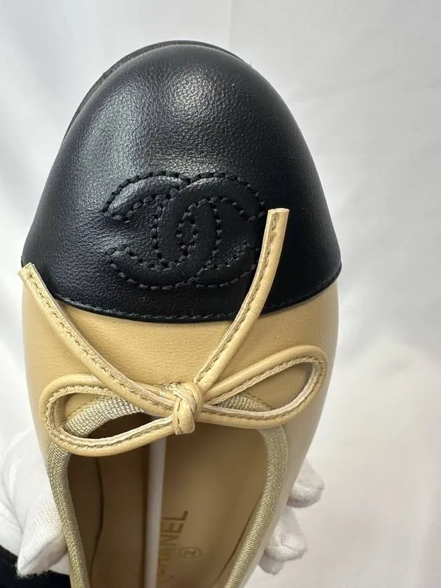 Ballerina Flat Shoes Calfskin Women s Black Beige Gumbe EU38 5 G02819