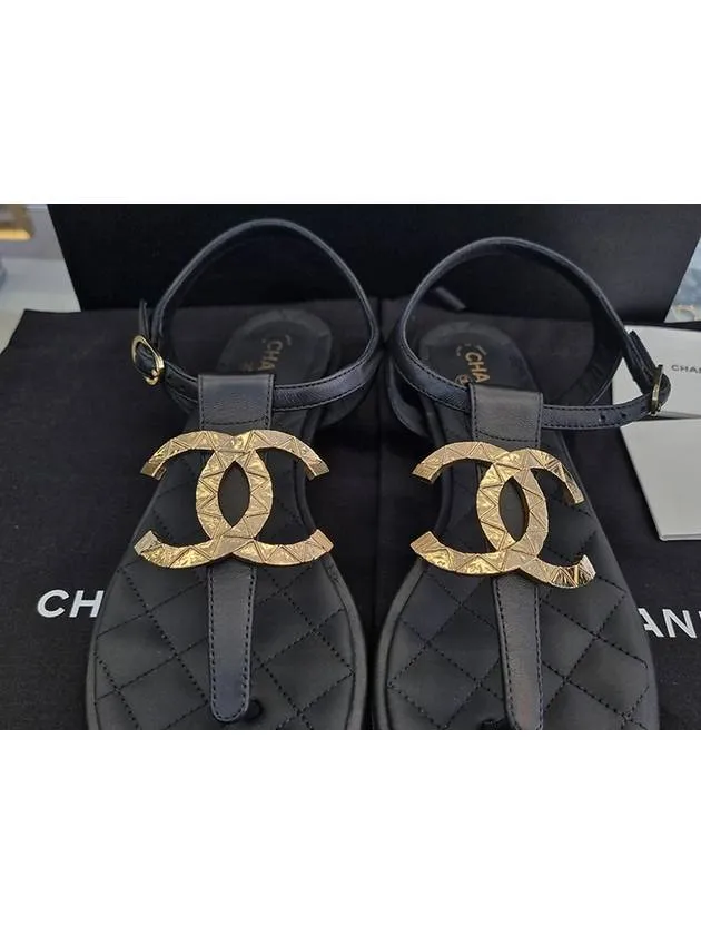 Big logo flip flop women's gold sandals