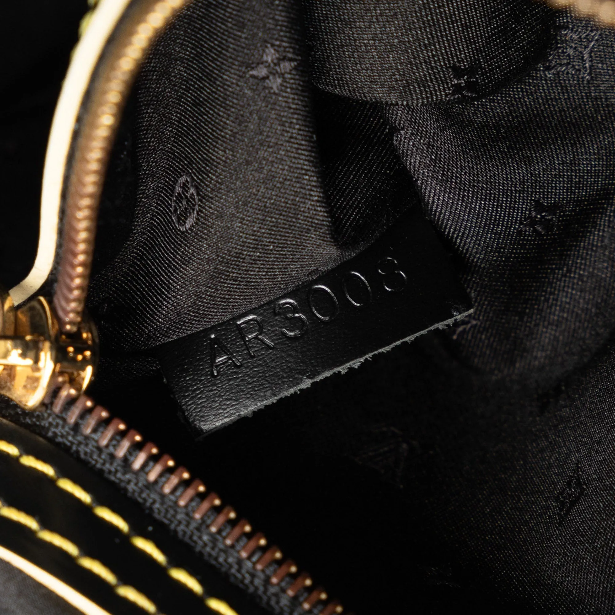 Black Louis Vuitton Suhali Lockit Clutch