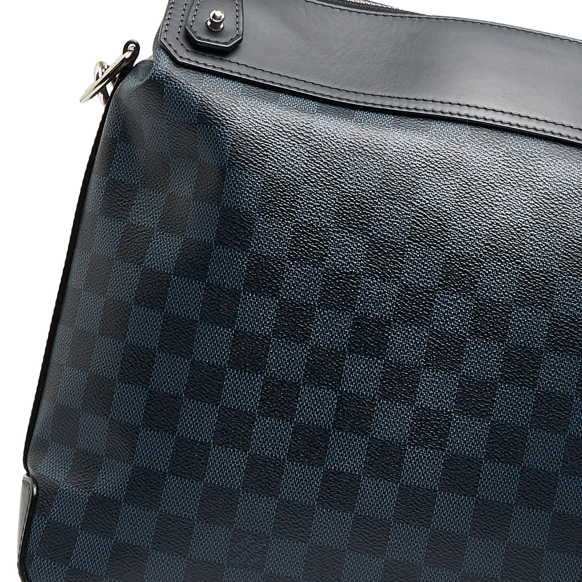 Blue Louis Vuitton Damier Cobalt Greenwich Messenger Crossbody Bag