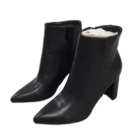 Boots Ankle Heels By Cmc In Black, Size: 7.5