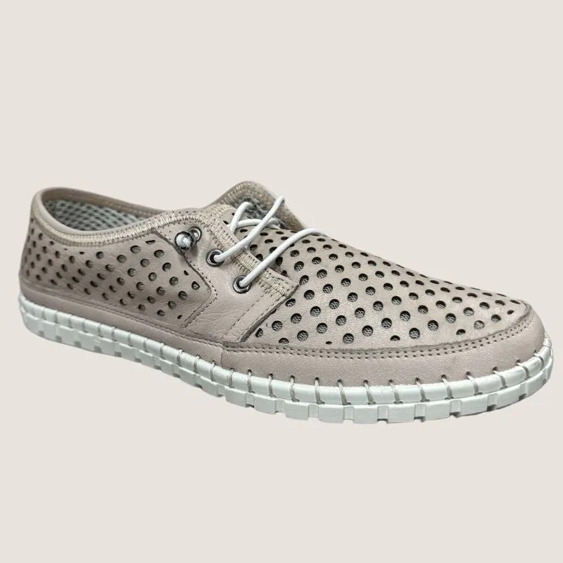 Cabello Cloud Sneaker