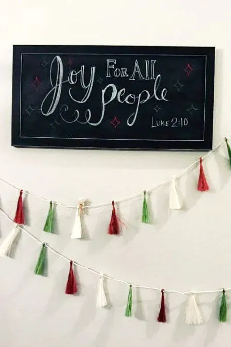 Christmas Tassel Garland