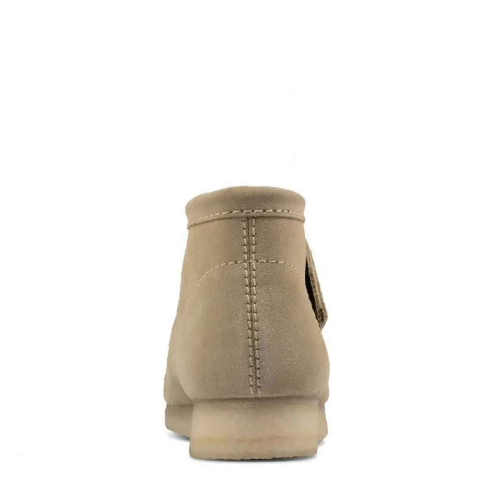 Clarks Men's Wallabee Boot in Maple Suede