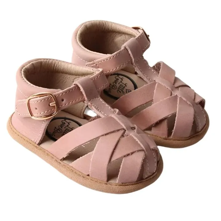 Closed Toe Sandal