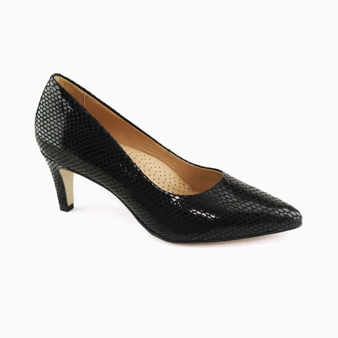 Cortland St Pump, Women