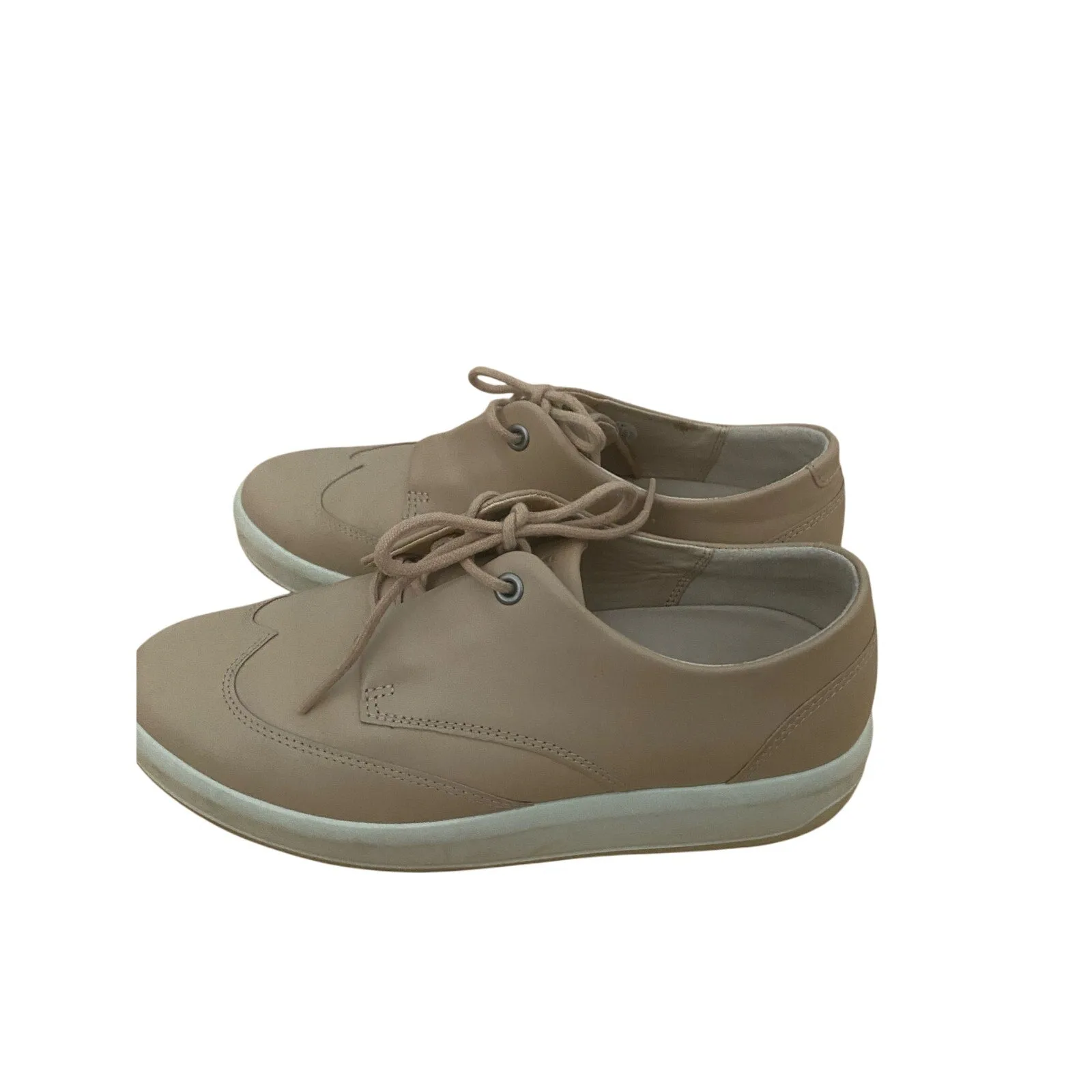 ECCO Soft 9 Volluto Tan Wingtip Leather Sneaker Size 7