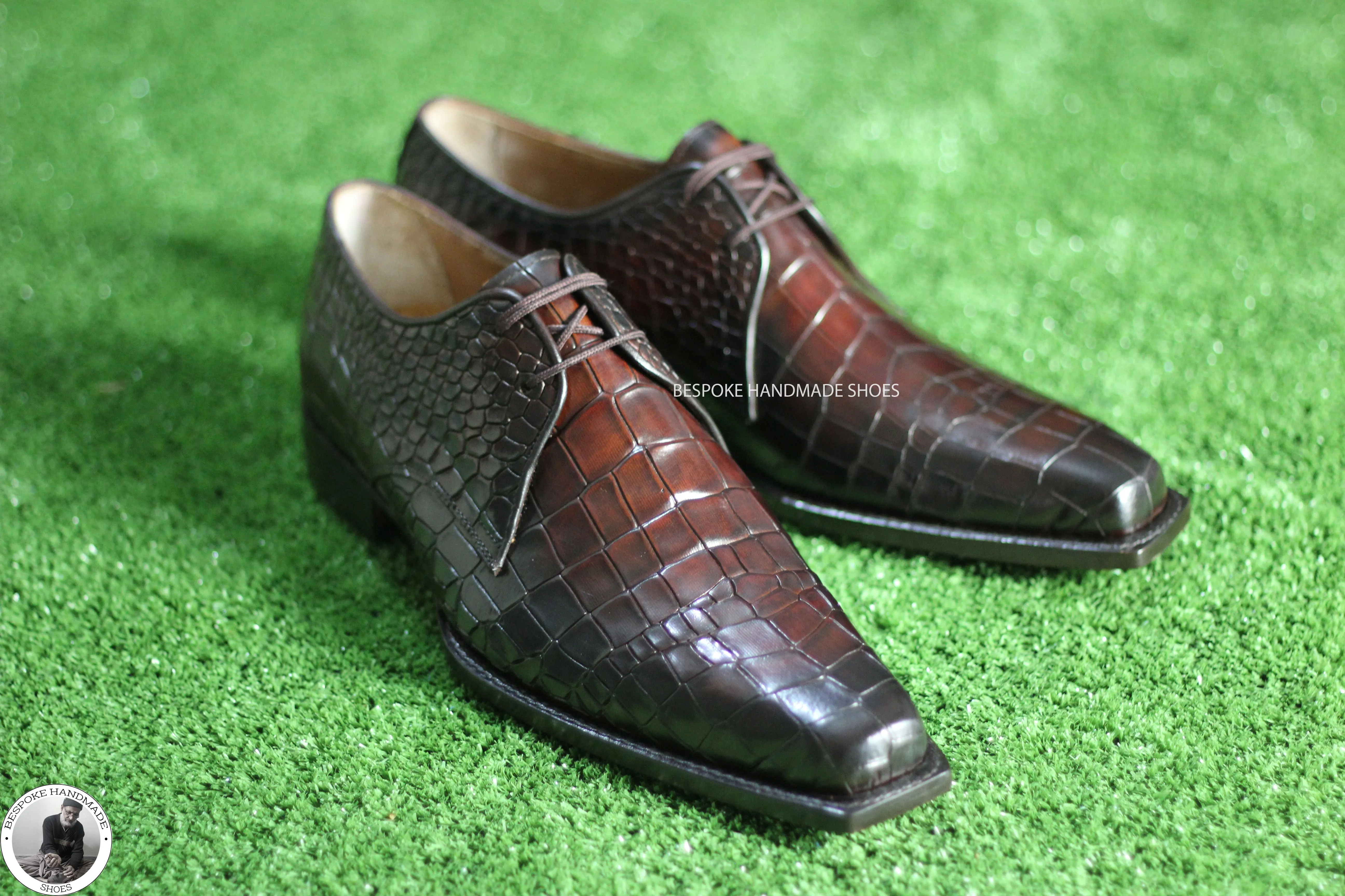 Handmade Premium Quality Burgundy Black Shaded Leather, Oxford Lace Up Wholecut Derby Gentlemen Shoes