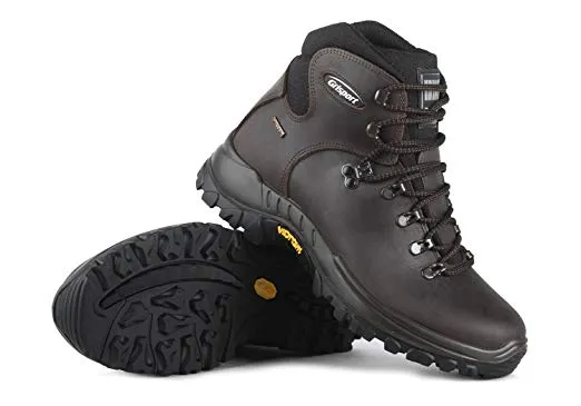 Hiking Shoes - Iceland