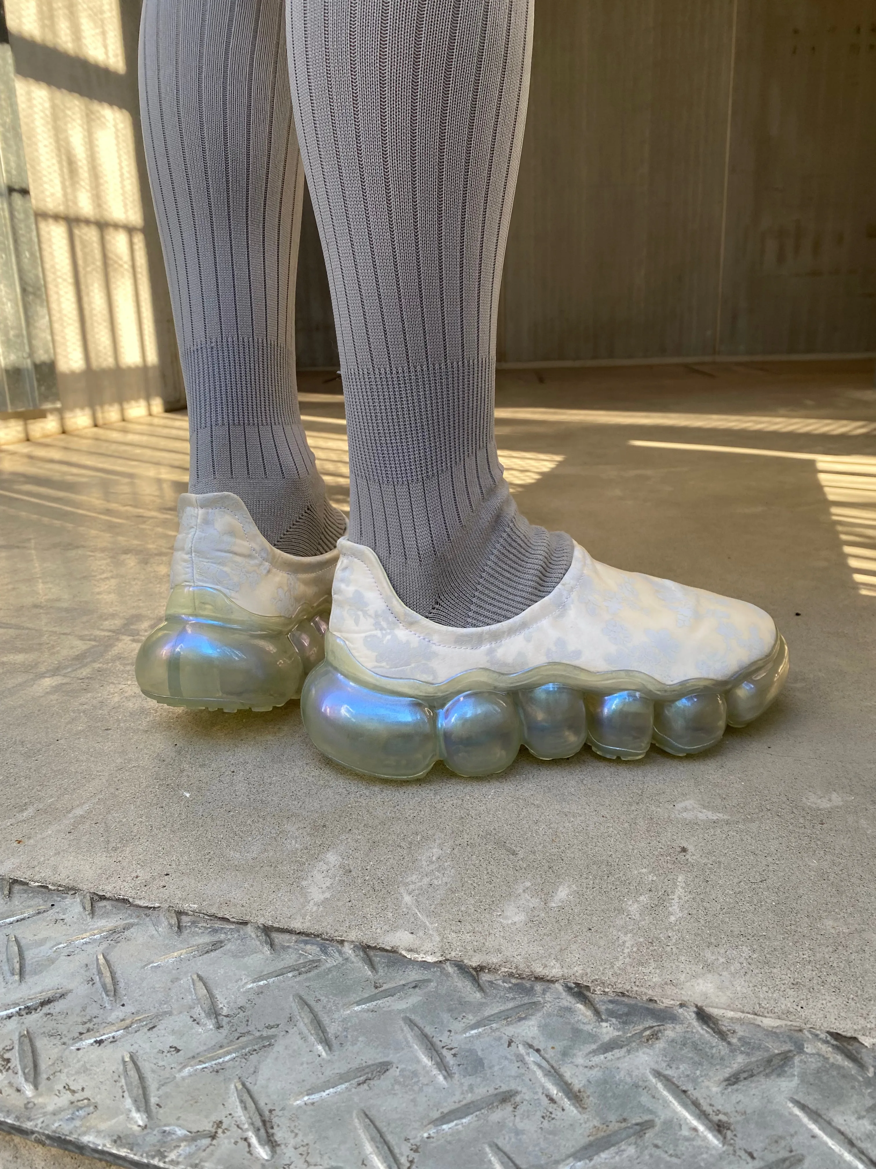 “Jewelry” Slip-on Shoes / Aurora Blue