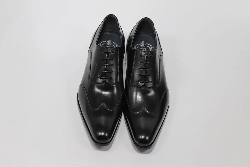 JOHN / BLACK