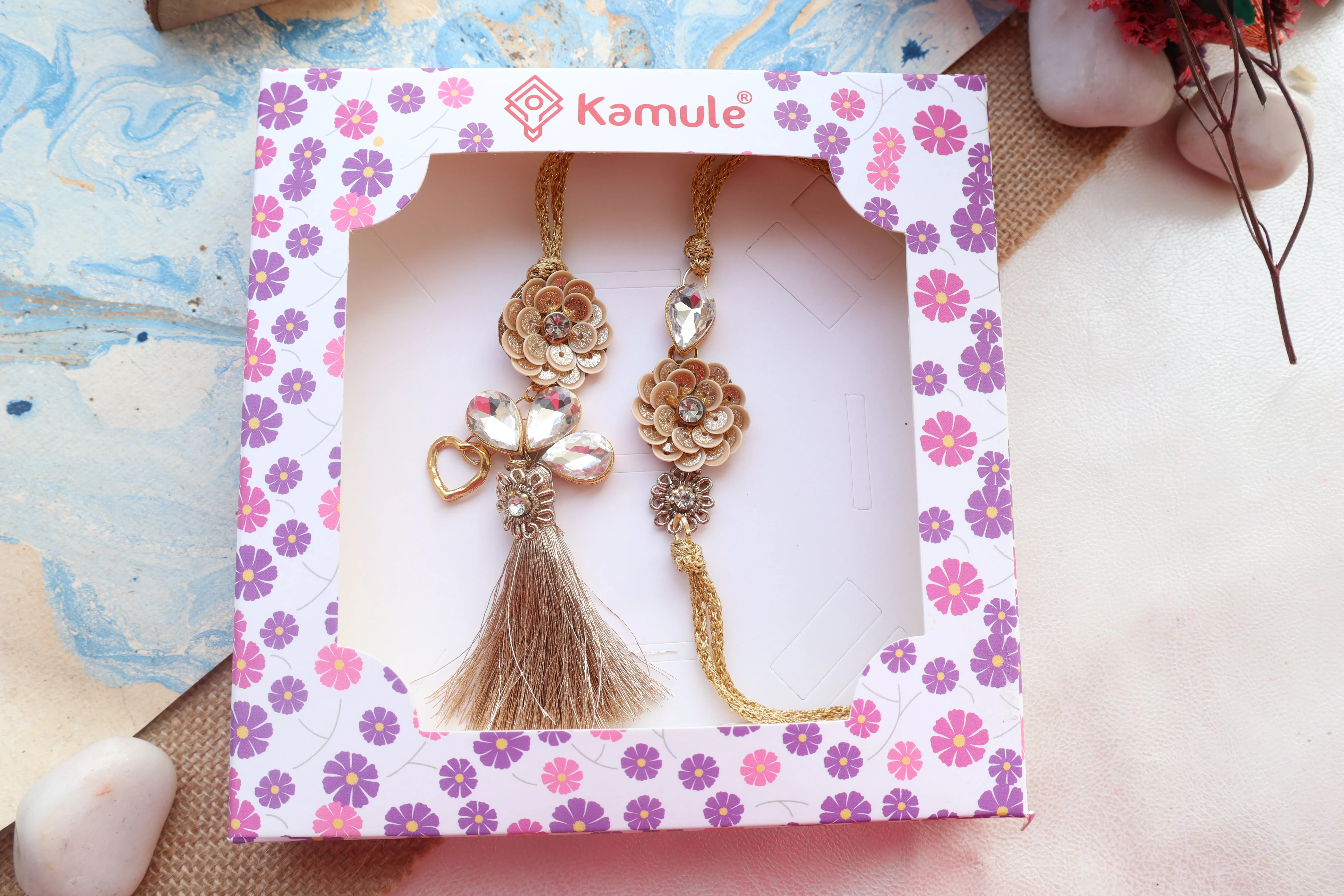 Kamule Rajwadi Tassel Lumba Rakhi Set-Golden