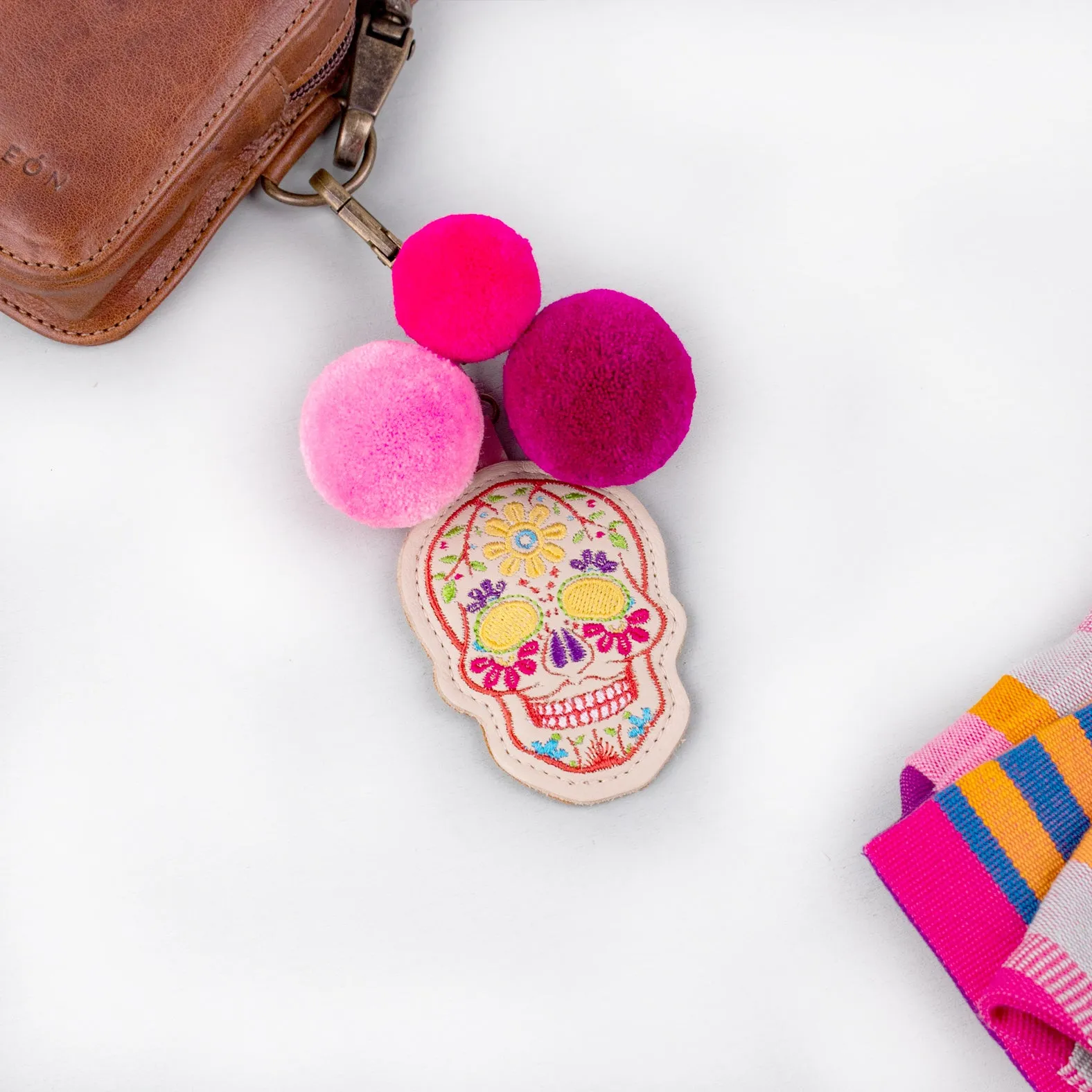 MK221596 - Skull Bone & Pompoms [Leather Bag Accessory]