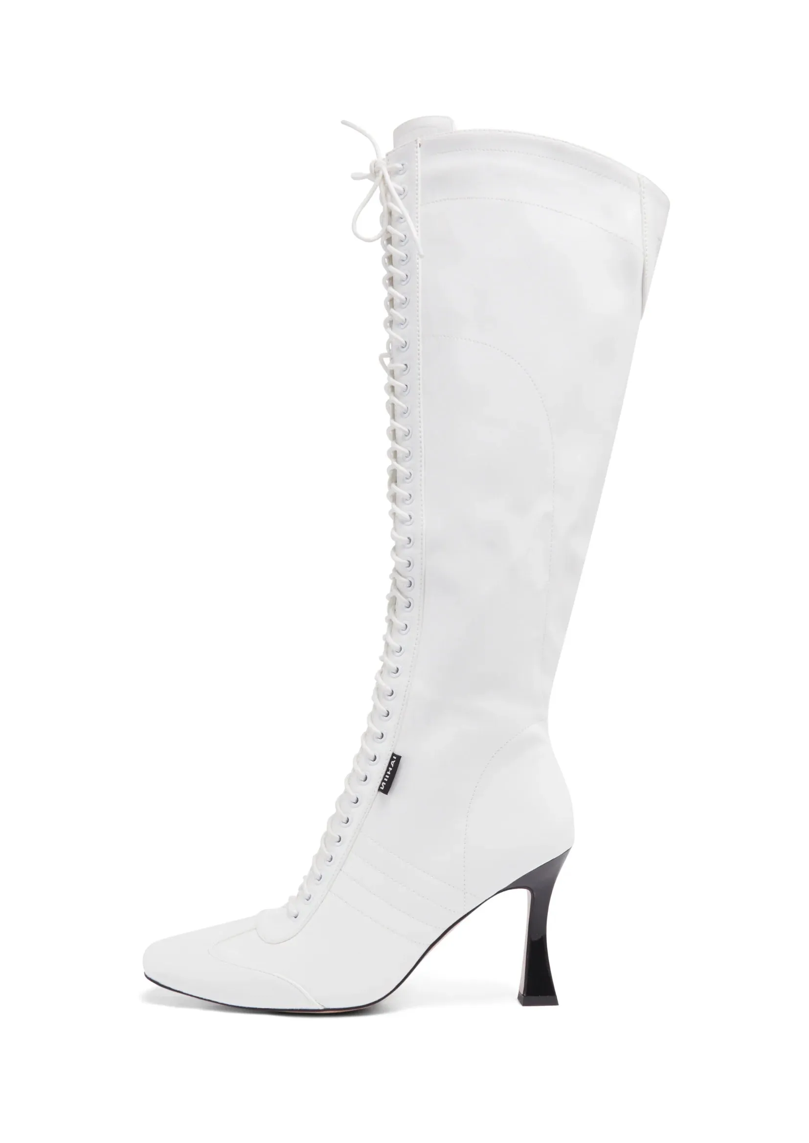 Nii Hai Boxer Boots in White