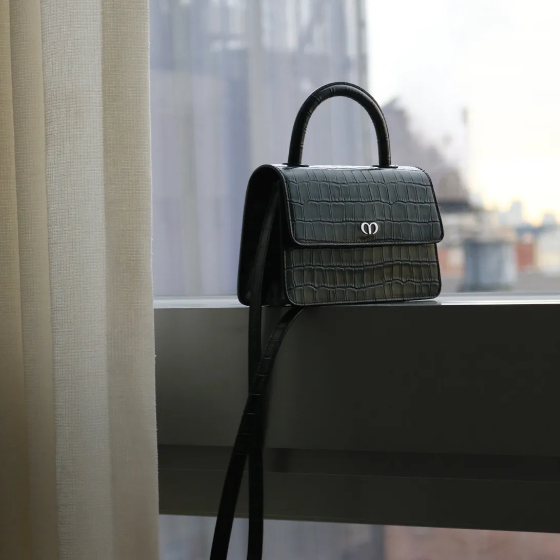 The Little Jewel - Black Croc (Micro)